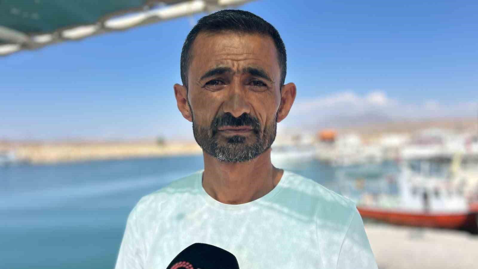 Van Büyükşehir Belediyesi’nin deniz otobüsleri bu yaz da çalışmadı