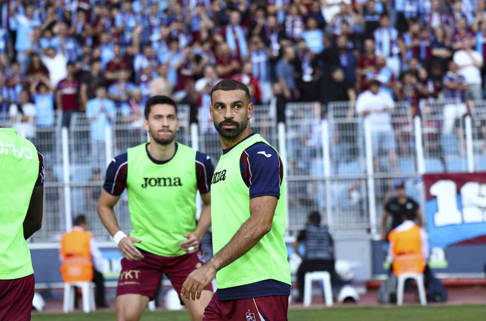 Trendyol Süper Lig: Kasımpaşa: 0 - Trabzonspor: 1 (İlk yarı)