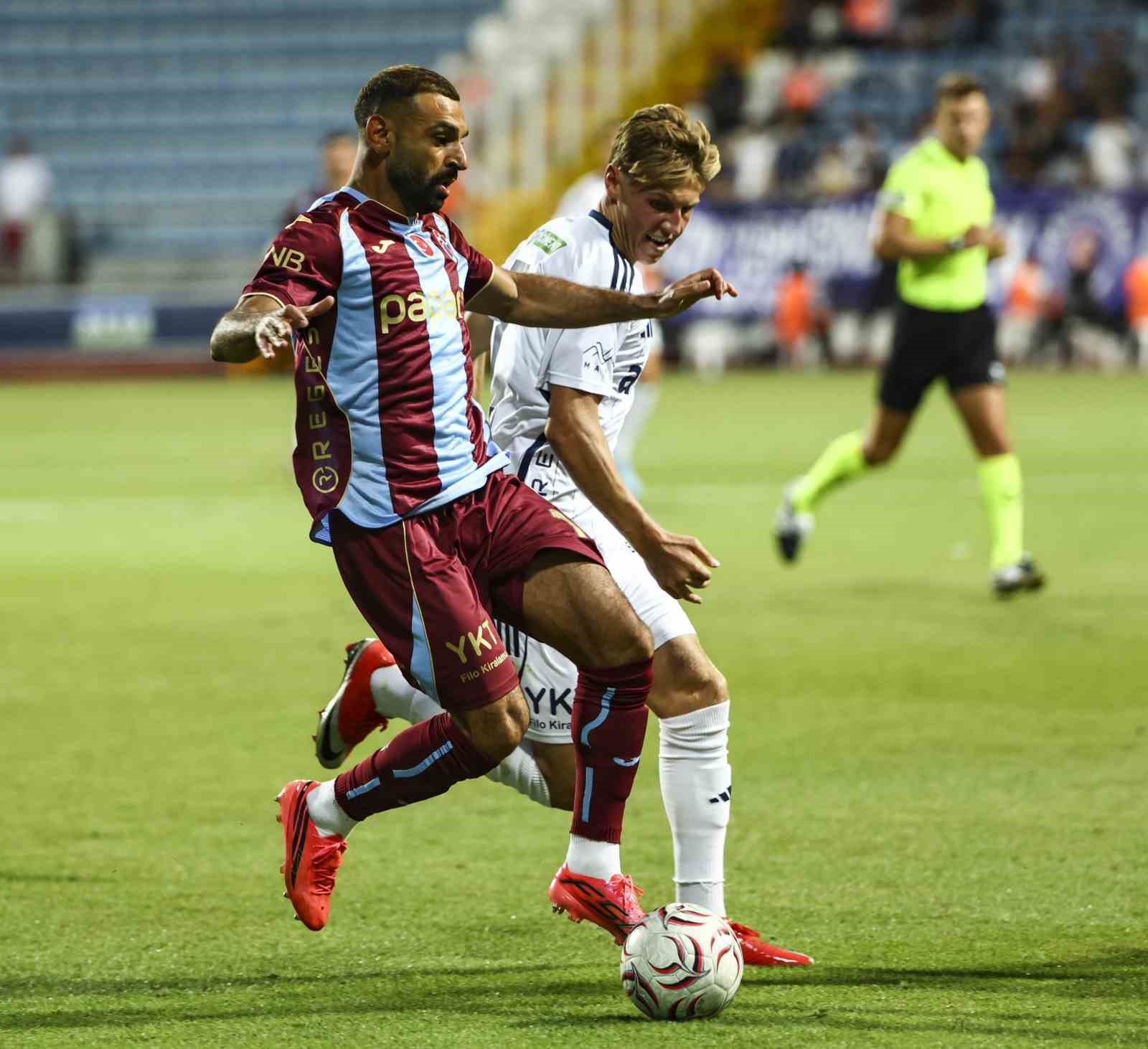 Trendyol Süper Lig: Kasımpaşa: 1 - Trabzonspor: 1 (Maç sonucu)
