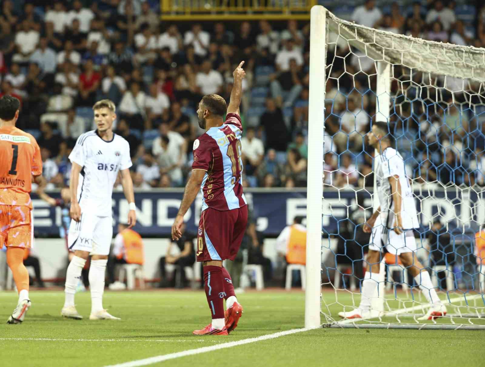 Trendyol Süper Lig: Kasımpaşa: 1 - Trabzonspor: 1 (Maç sonucu)