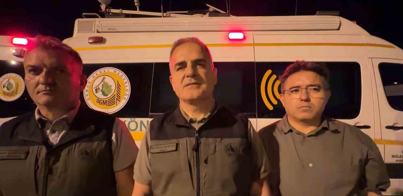Marmaris’te arazözler çıkarma gemileriyle bölgeye gidiyor