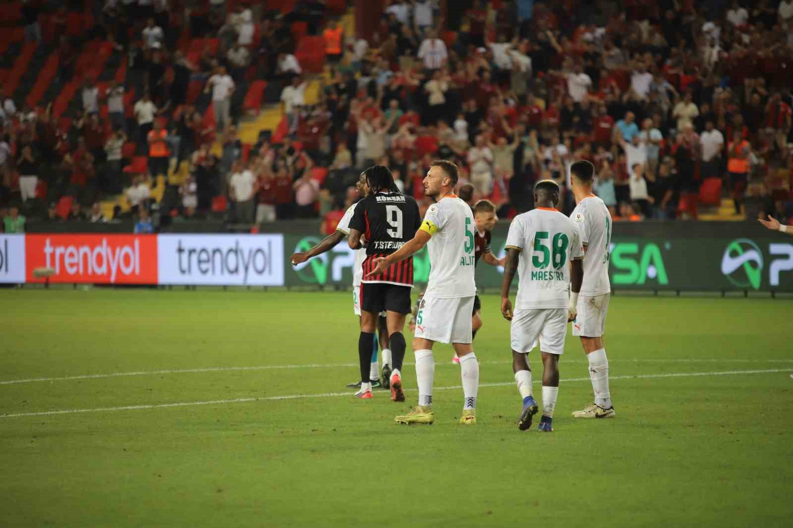 Trendyol Süper Lig: Gaziantep FK: 1 - Alanyaspor: 1 (Maç sonucu)