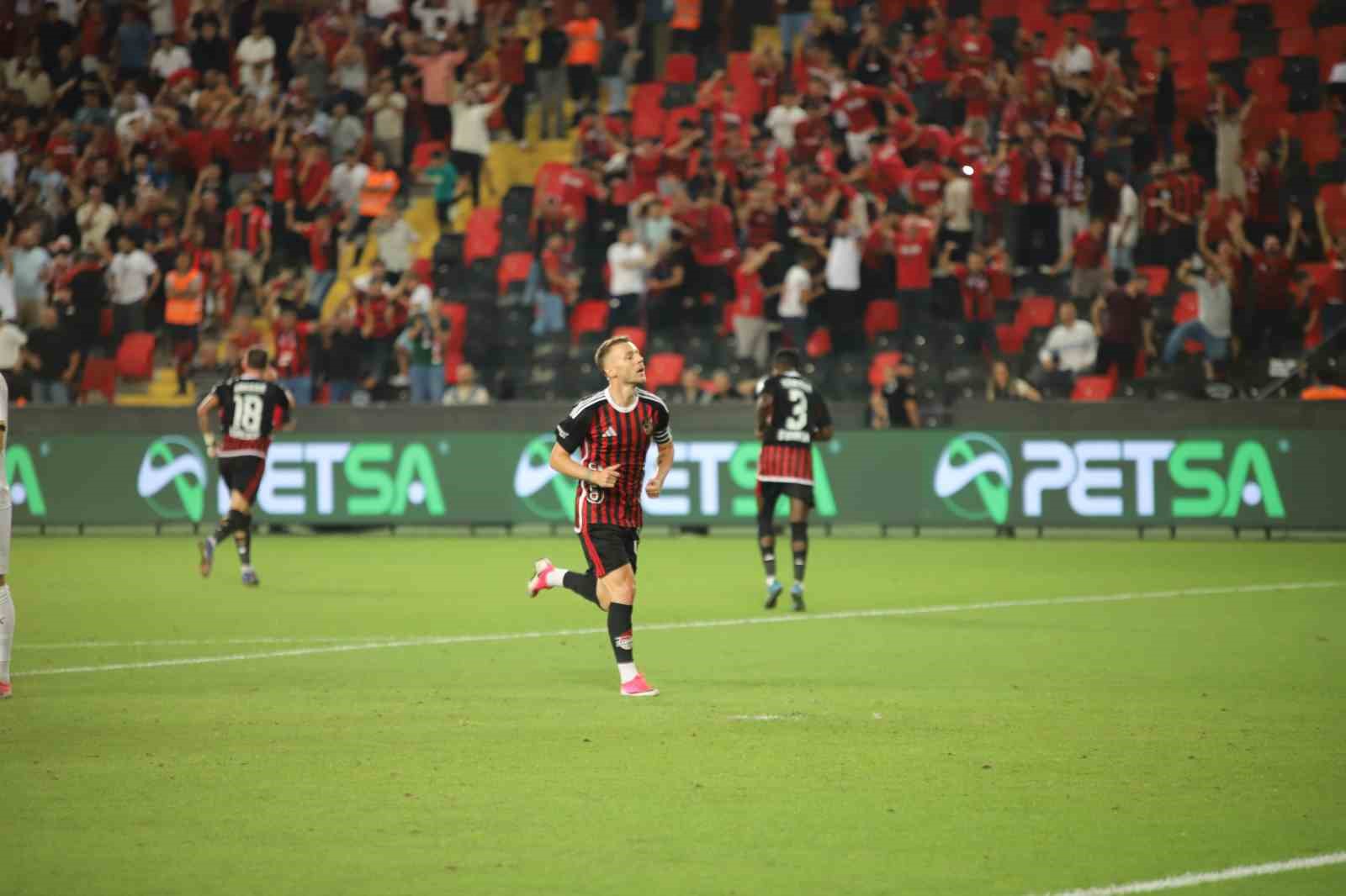 Trendyol Süper Lig: Gaziantep FK: 1 - Alanyaspor: 1 (Maç sonucu)