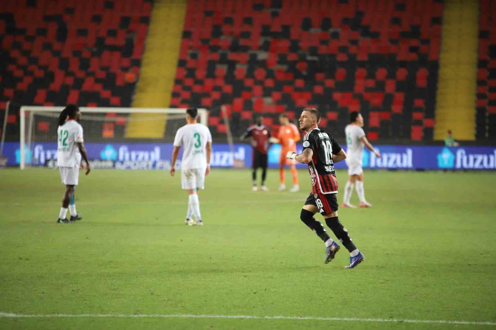Trendyol Süper Lig: Gaziantep FK: 1 - Alanyaspor: 1 (Maç sonucu)