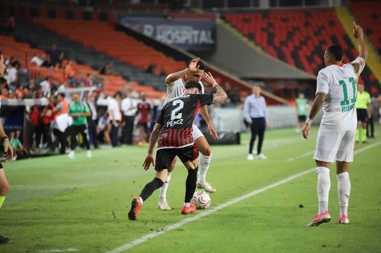 Trendyol Süper Lig: Gaziantep FK: 1 - Alanyaspor: 1 (Maç sonucu)