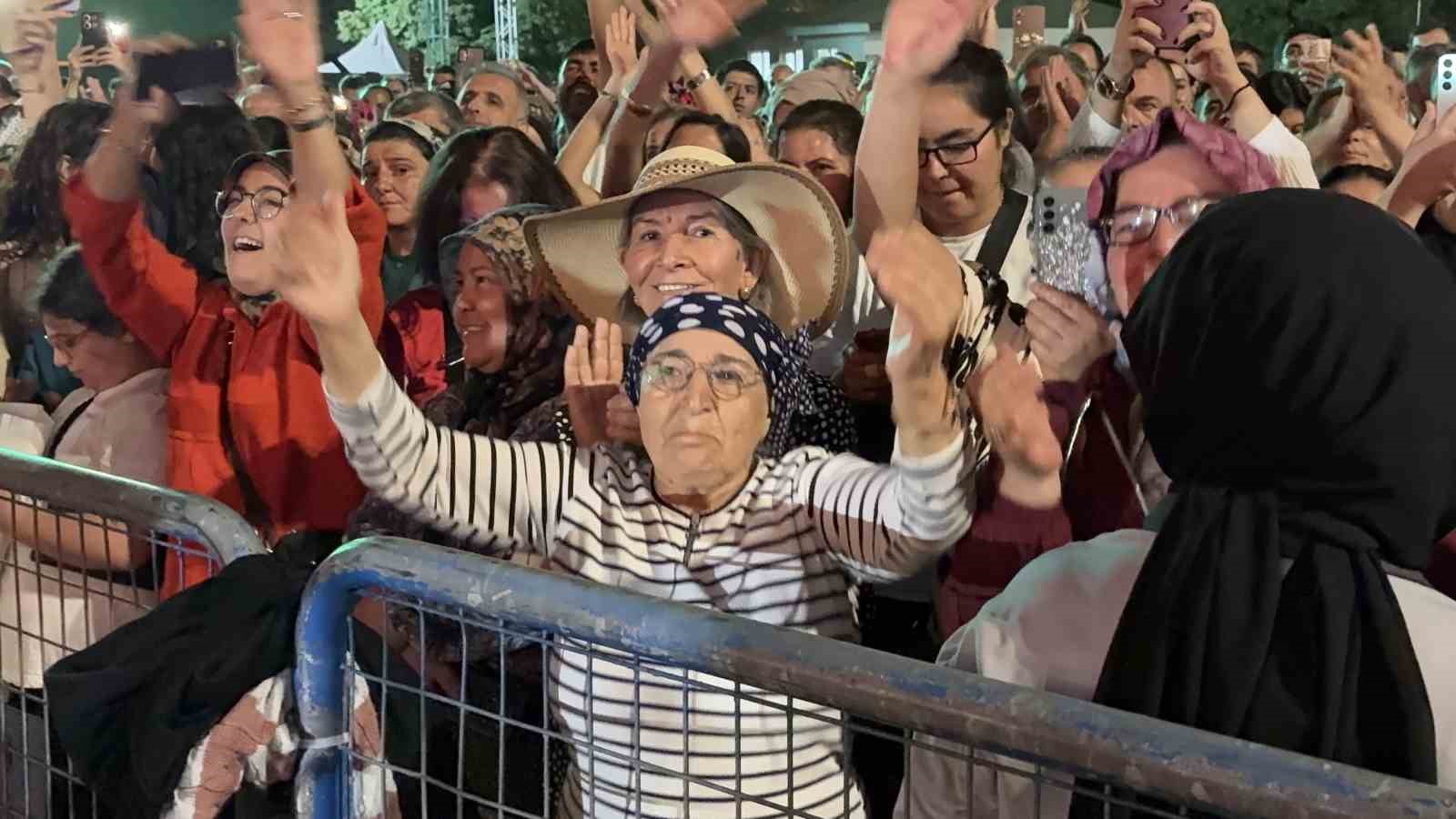 Kayseri’de Coşkun Sabah rüzgarı esti