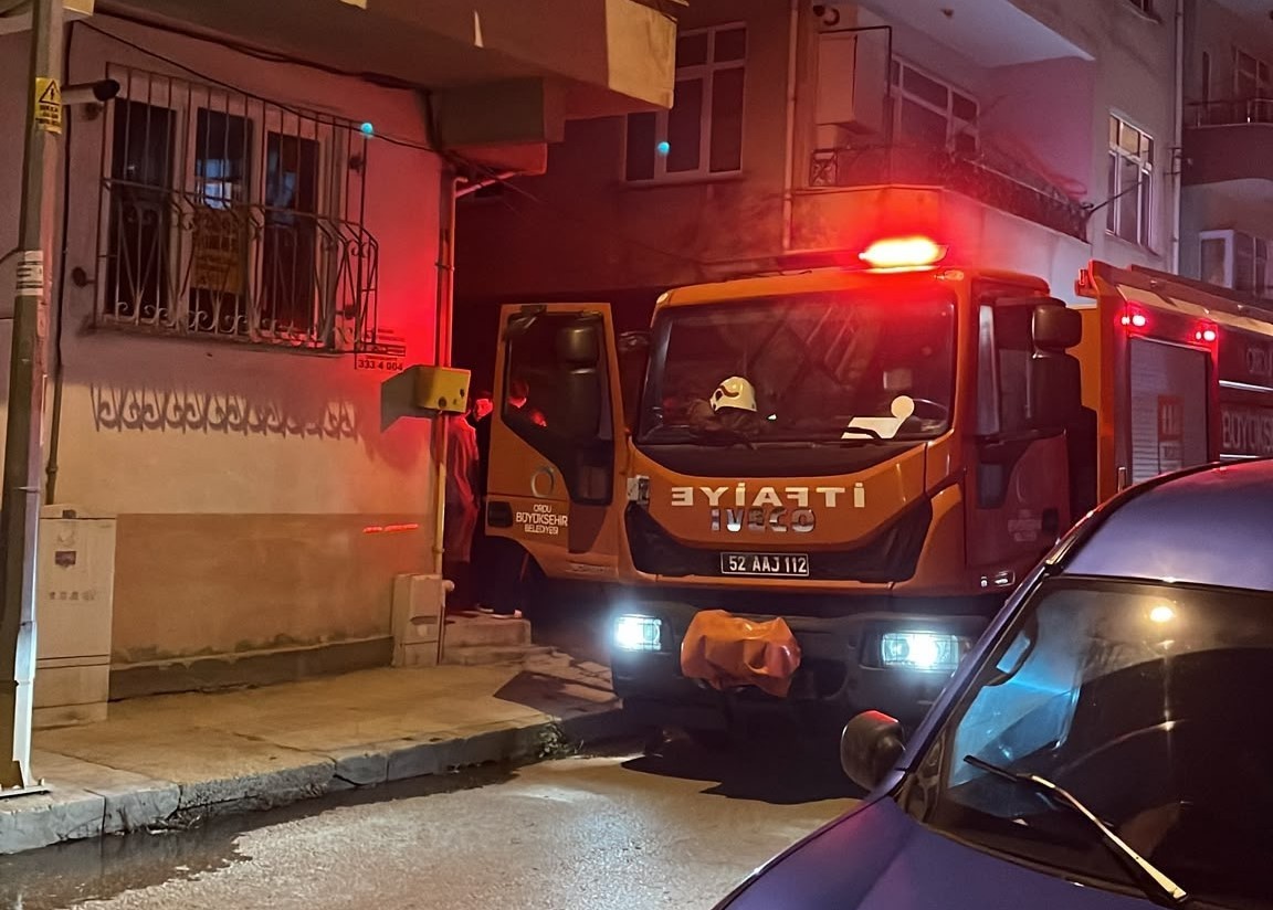 Ordu’da park halindeki motosiklette yangın
