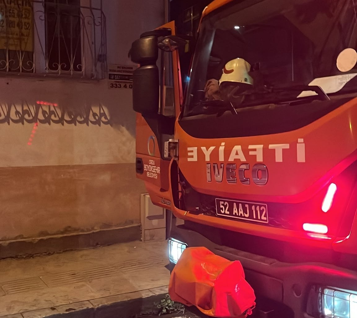 Ordu’da park halindeki motosiklette yangın