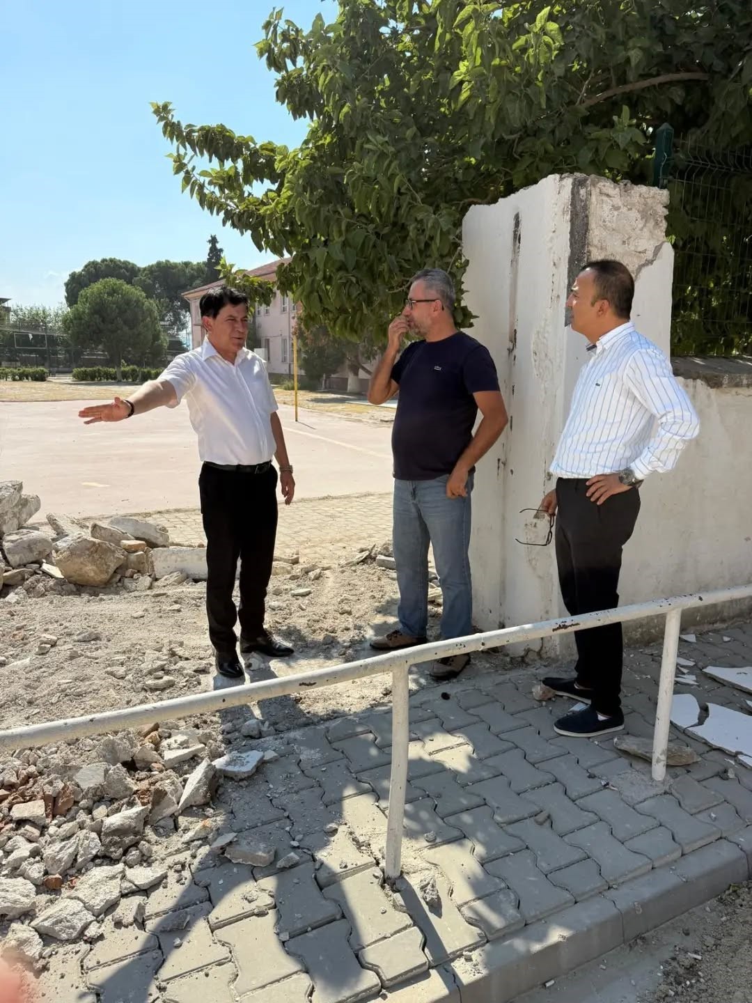 Yenipazar’da okullar yeni eğitim yılına hazırlanıyor