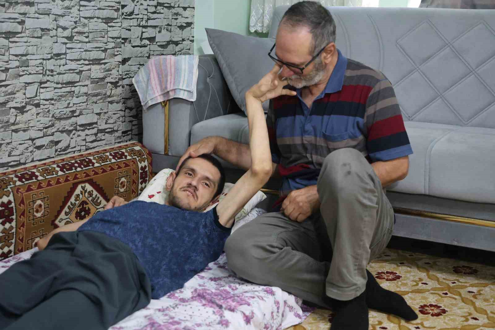 Bir babanın ömürlük nöbeti