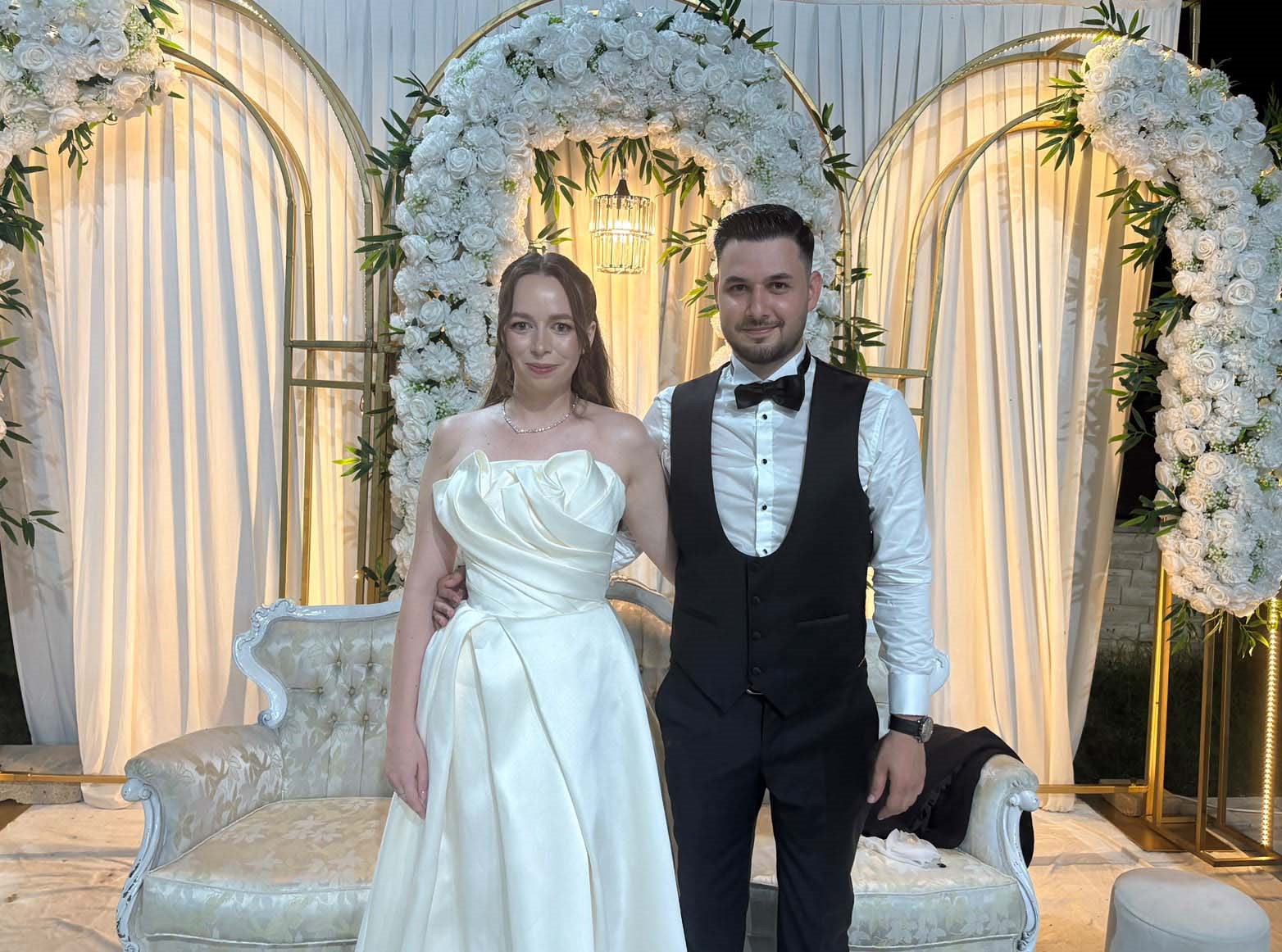 Polonyalı Julia ile Mustafa’nın baklavayla başlayan aşkı düğün pastasıyla taçlandı