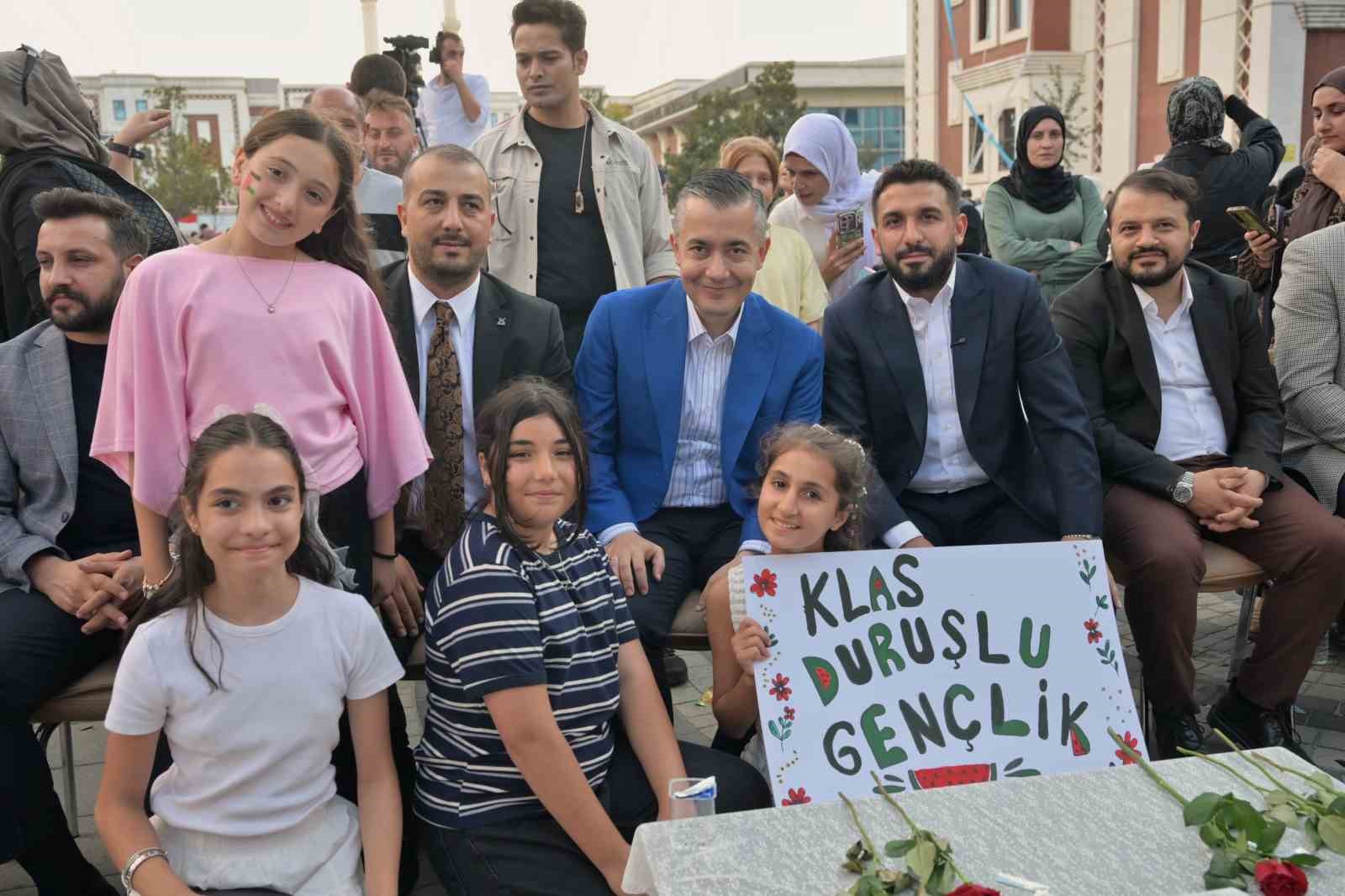 Esenyurt Belediye Başkan Vekili Aksoy’dan Eğitim Yatırımları Açıklaması
