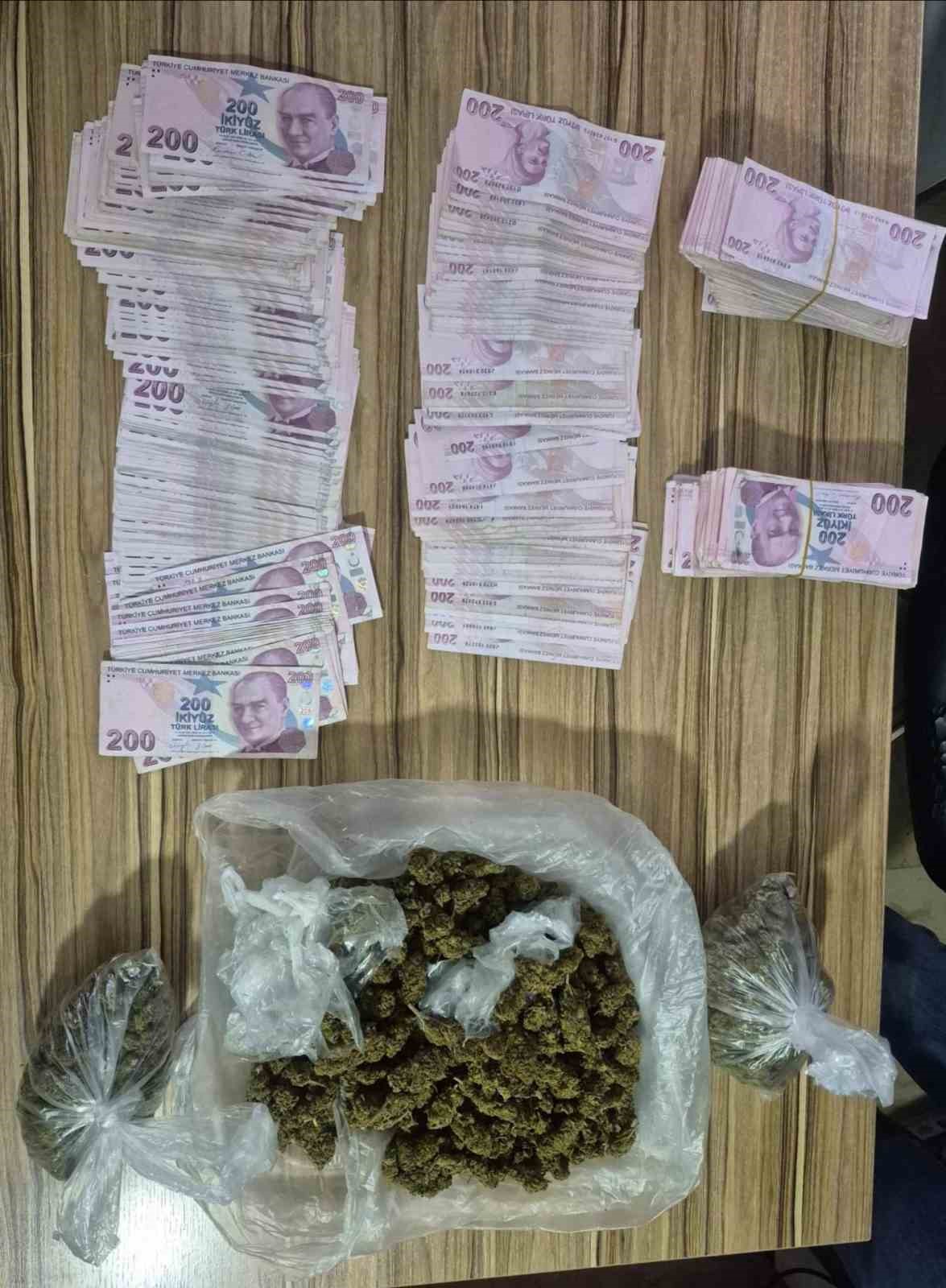 ’Dur’ ihtarına uymayan sürücünün aracından uyuşturucu çıktı