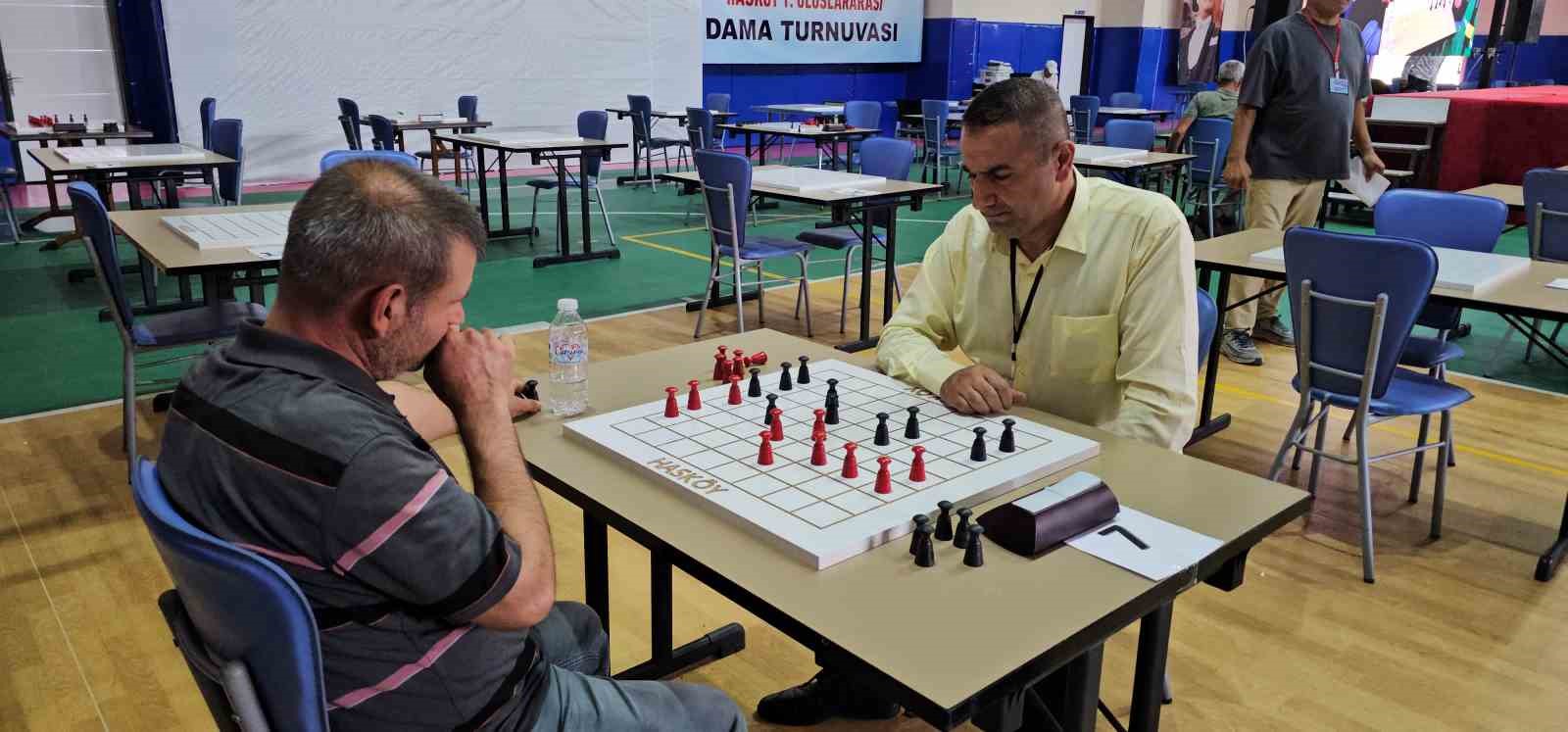 Hasköy’de Uluslararası Dama Turnuvası tamamlandı: 185 bin TL’lik ödüller sahiplerini buldu