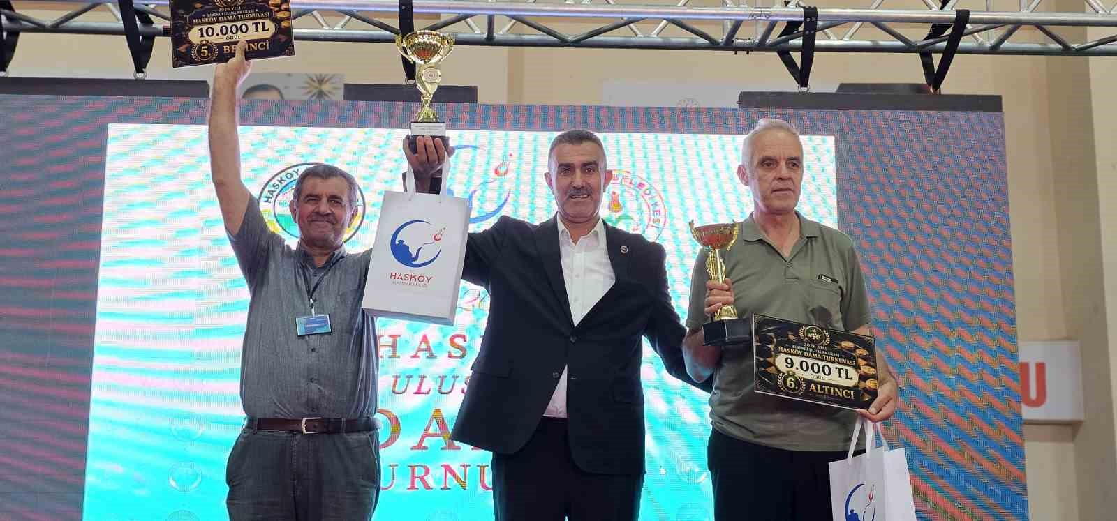Hasköy’de Uluslararası Dama Turnuvası tamamlandı: 185 bin TL’lik ödüller sahiplerini buldu