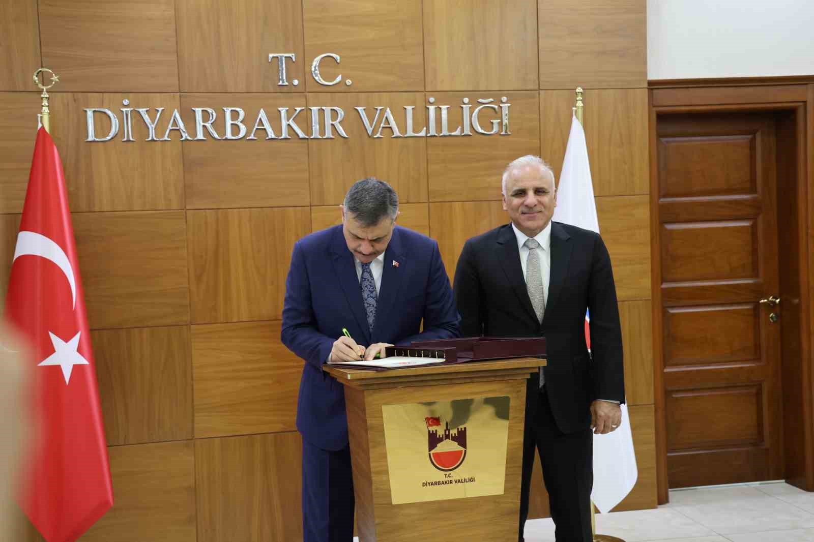 İçişleri Bakanı Çiftçi, Diyarbakır Valiliğine ziyarette bulundu