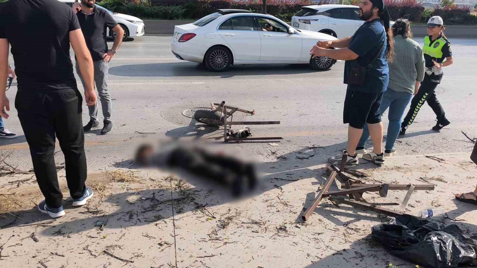 Ankara’da otomobil motosikletle çarpıştı: 2 yaralı