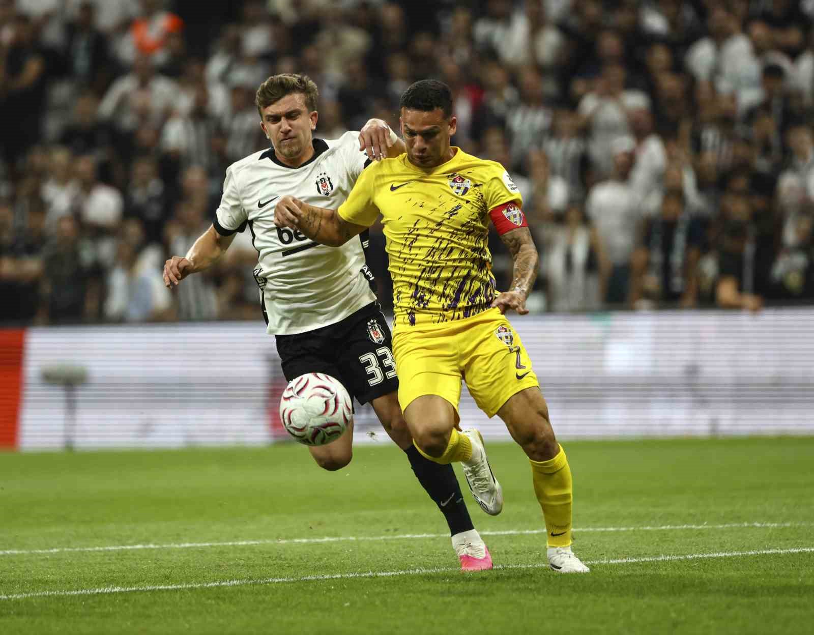 Trendyol Süper Lig: Beşiktaş: 0 - Eyüpspor: 0 (Maç devam ediyor)