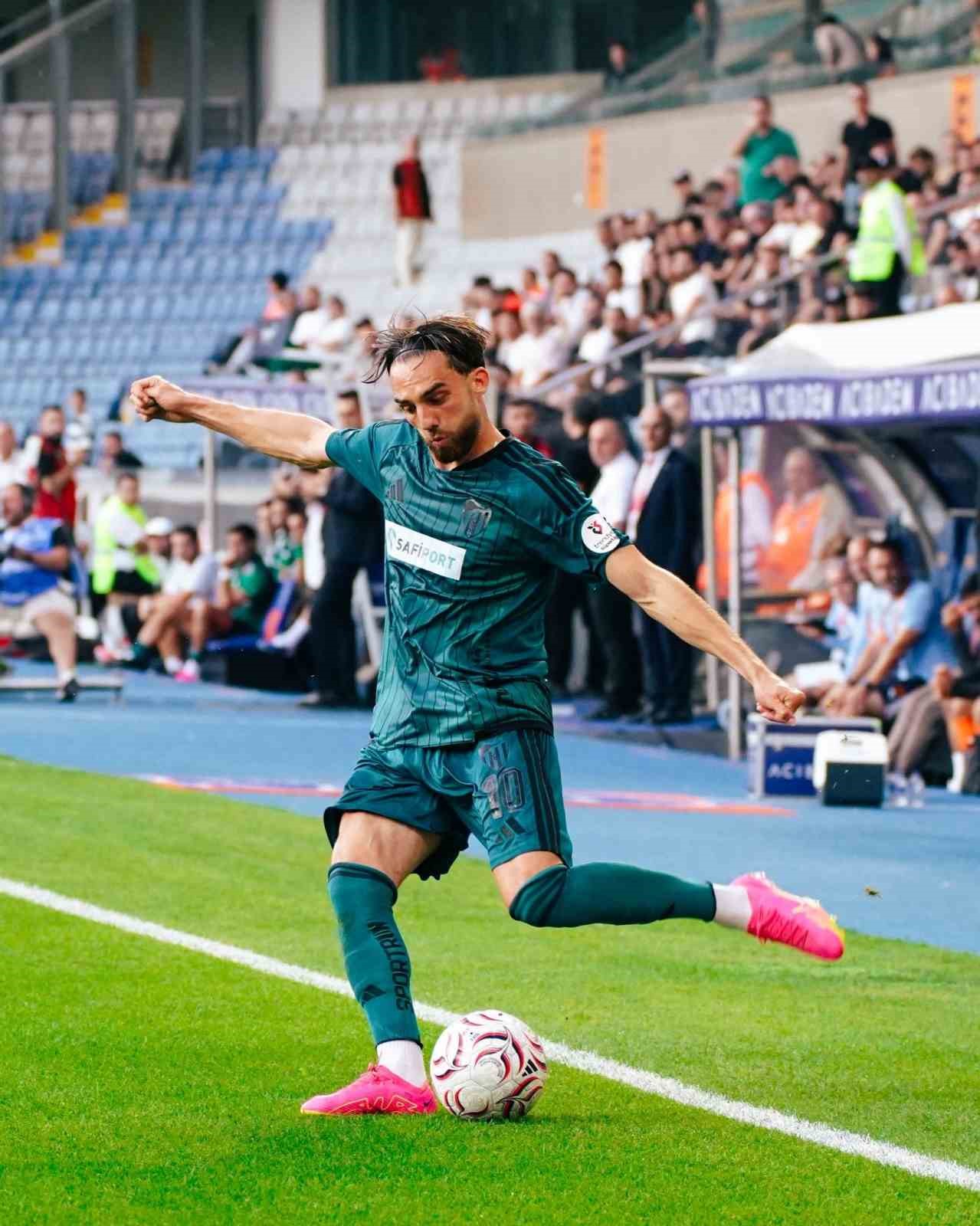 Trendyol Süper Lig: RAMS Başakşehir: 2 - Kocaelispor: 0 (Maç sonucu)