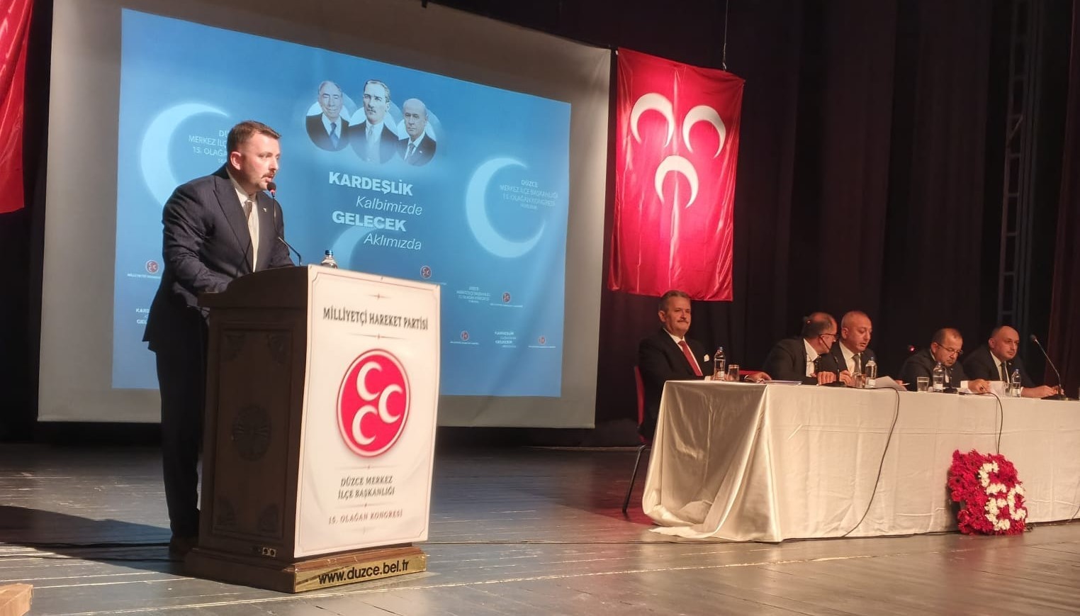 MHP Düzce Merkez ilçede Sertoğlu güven tazeledi