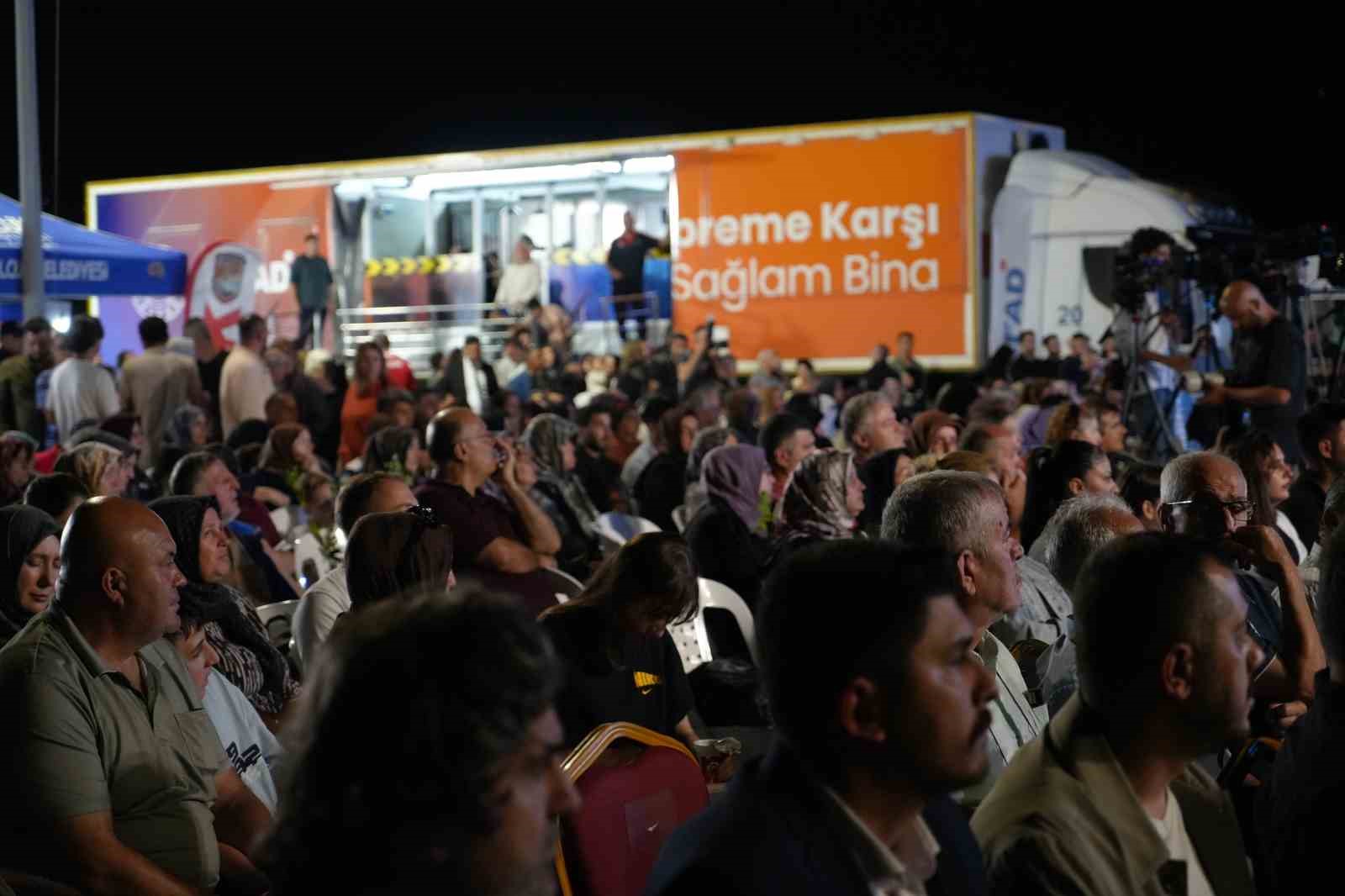 17 Ağustos’un acısı 27 yıl sonra da hafızalarda