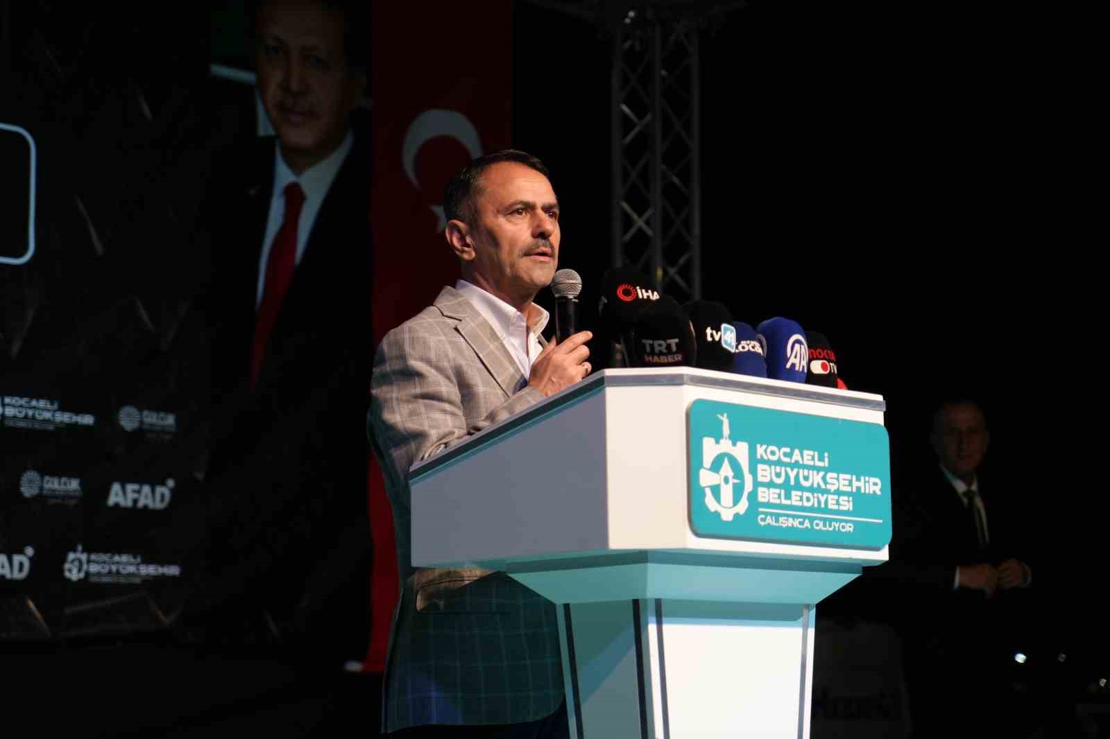 17 Ağustos’un acısı 27 yıl sonra da hafızalarda