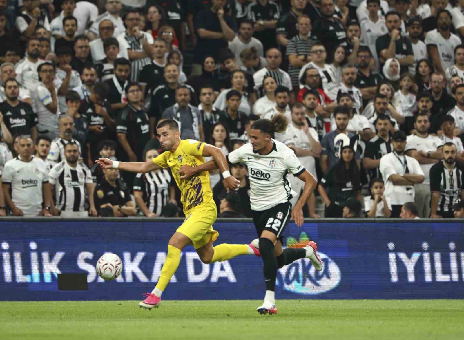 Trendyol Süper Lig: Beşiktaş: 1 - Eyüpspor: 0 (Maç sonucu)