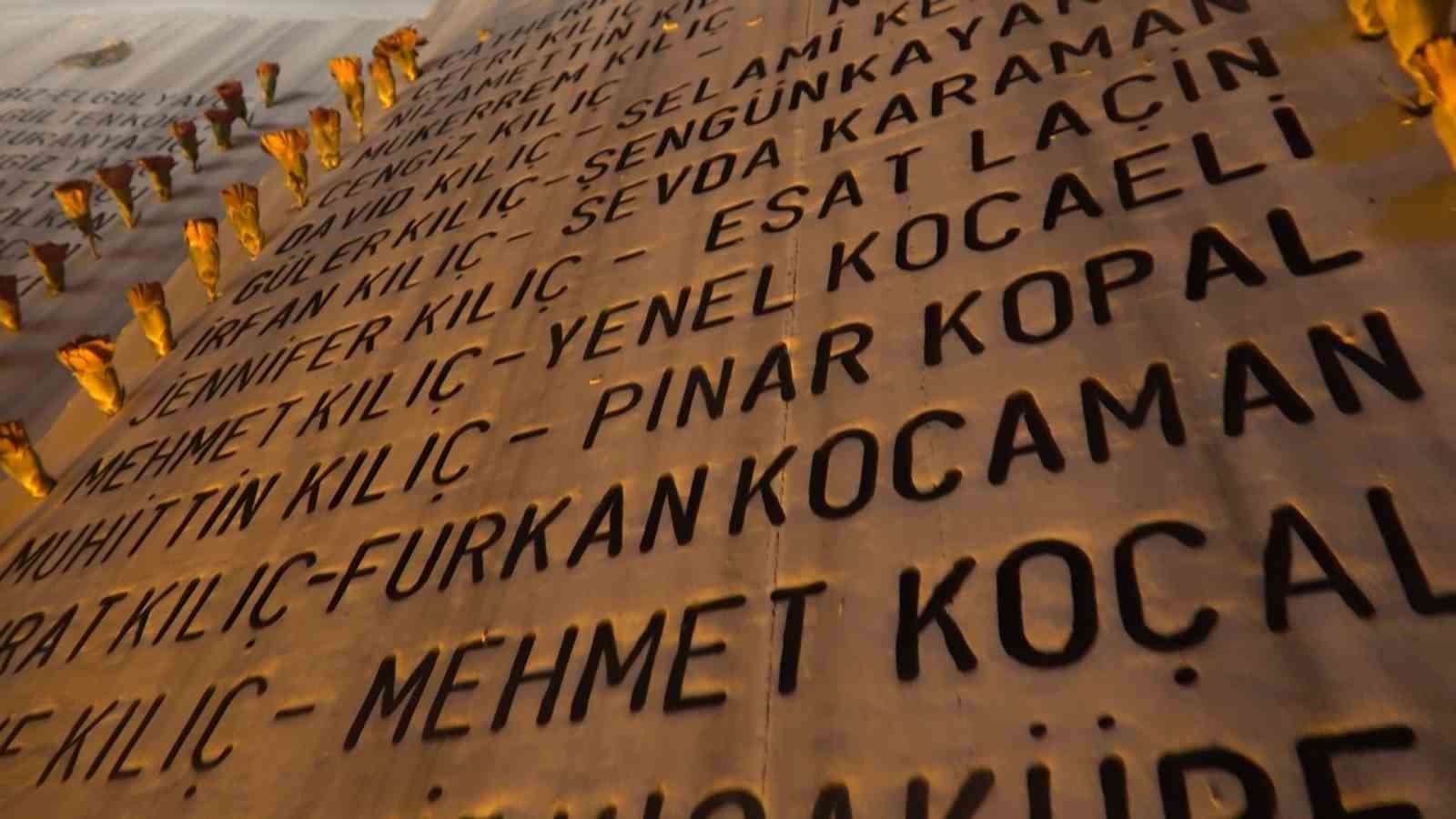 Marmara Depremi’nde hayatını kaybedenler Yalova’da anıldı
