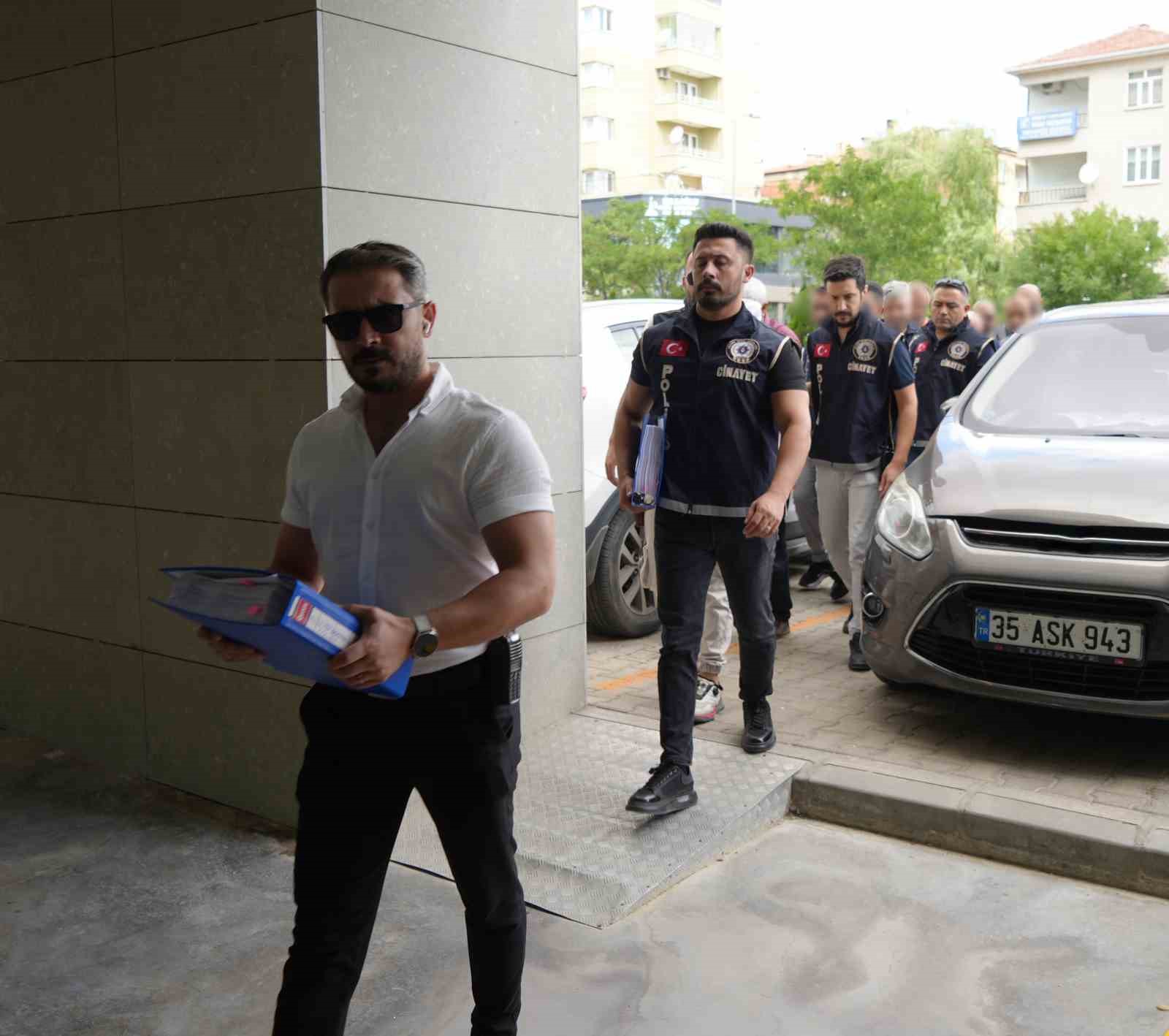 12 yıllık faili meçhul cinayet aydınlatıldı: 17 şüpheli adliyede