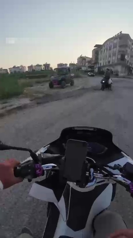 ATV aracın çarptığı yavru köpeğin taşla öldürüldüğü iddiası ortalığı karıştırdı