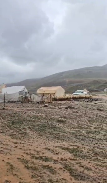 Tunceli’de selin vurduğu yaylalarda üreticiler zor anlar yaşadı