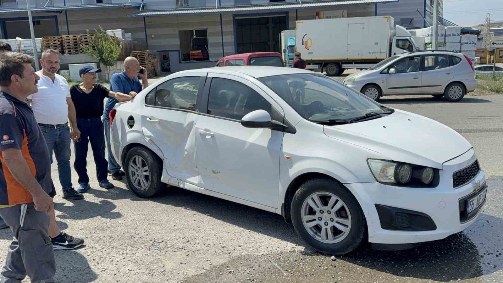 Samsun’da iki otomobil çarpıştı: 1 yaralı