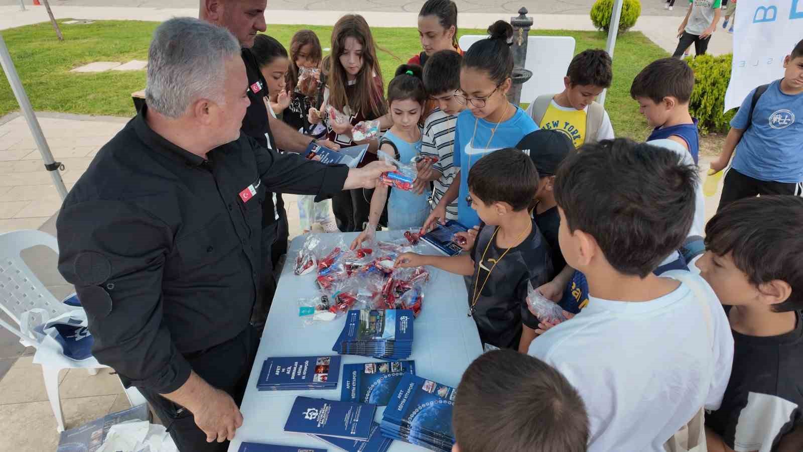 Başiskele’de gençlere yönelik afet farkındalık programı düzenlendi