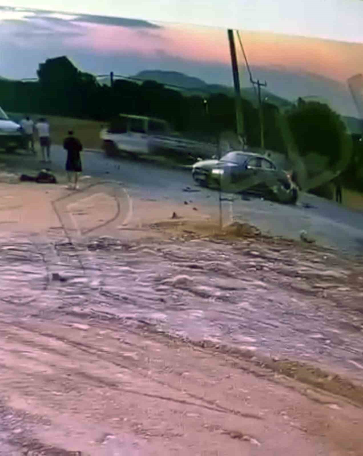 Motosiklet sürücüsünün öldüğü kazanın görüntüleri ortaya çıktı