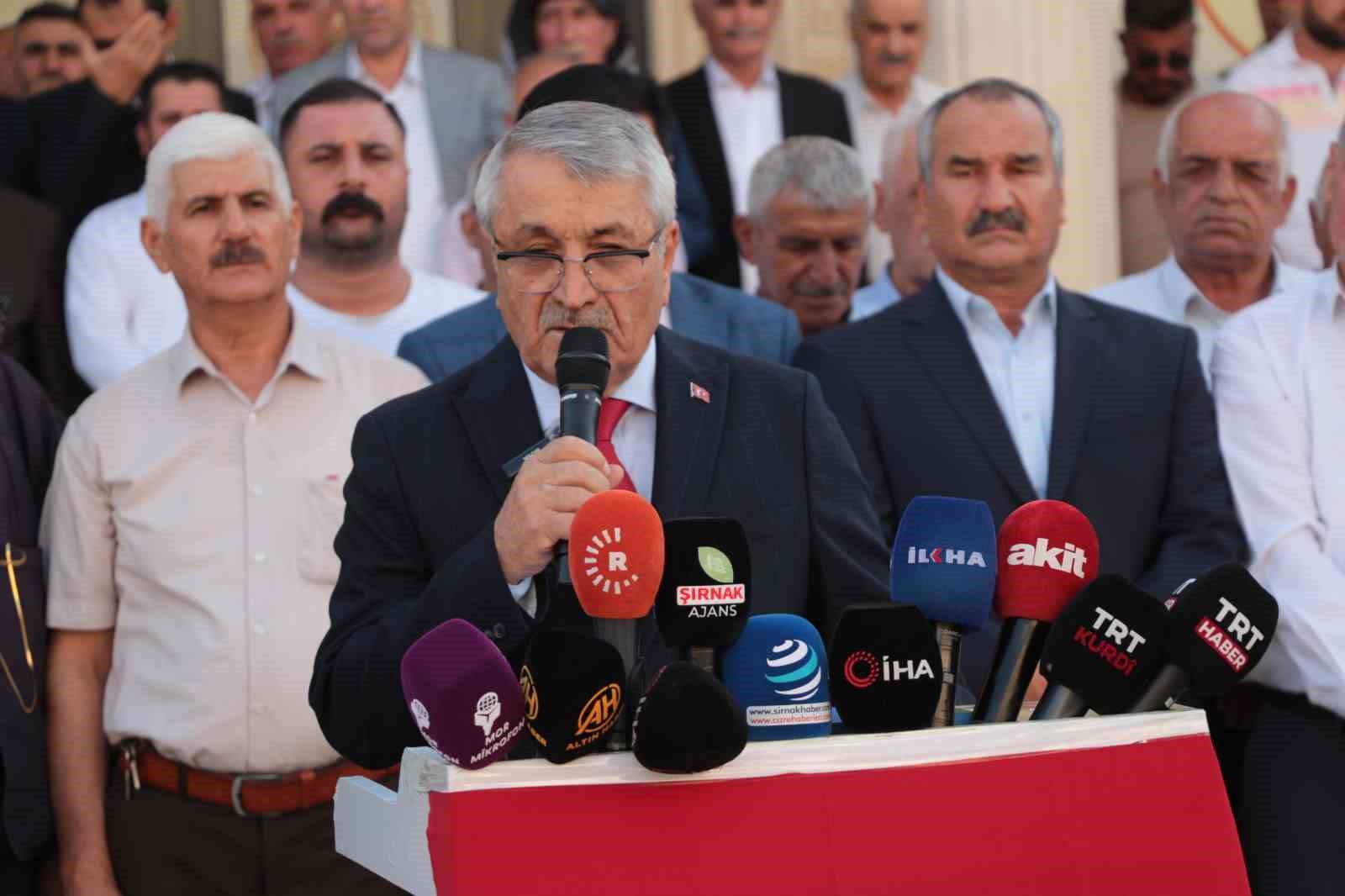 Şırnak’ta aşiret liderleri ve kanaat önderlerinden "çerçeve yasa"ya tam destek