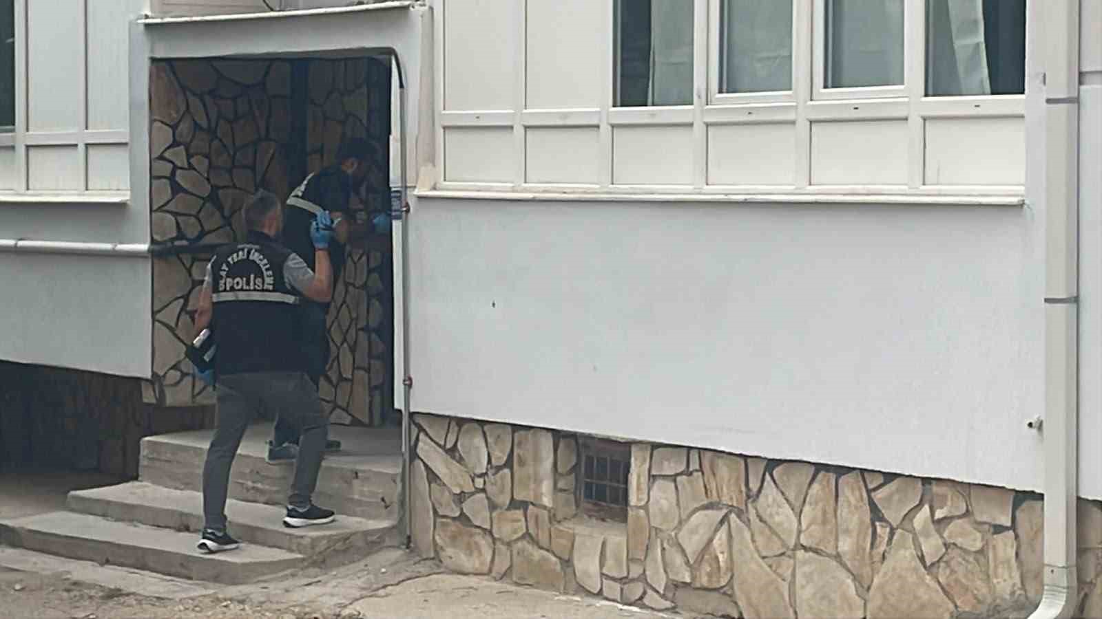 Karaman’da merdivenlerinden düşen yaşlı adam hayatını kaybetti