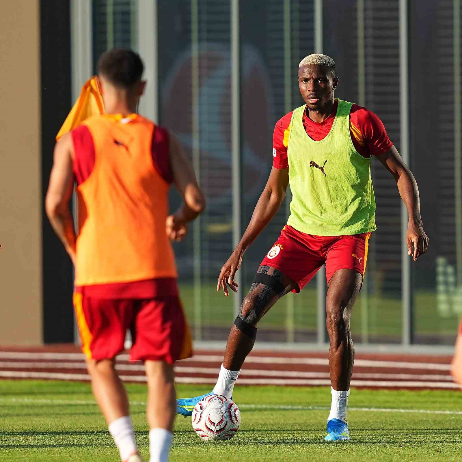 Galatasaray, Erzurumspor FK maçı hazırlıklarını sürdürdü