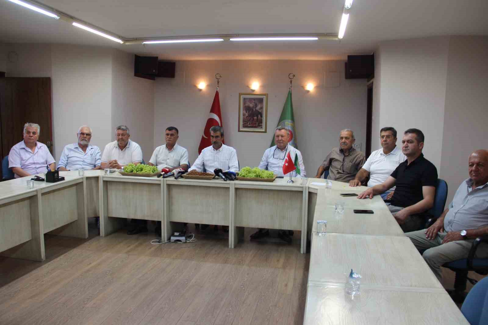 Kuru üzüm üreticisinden taban fiyat çağrısı