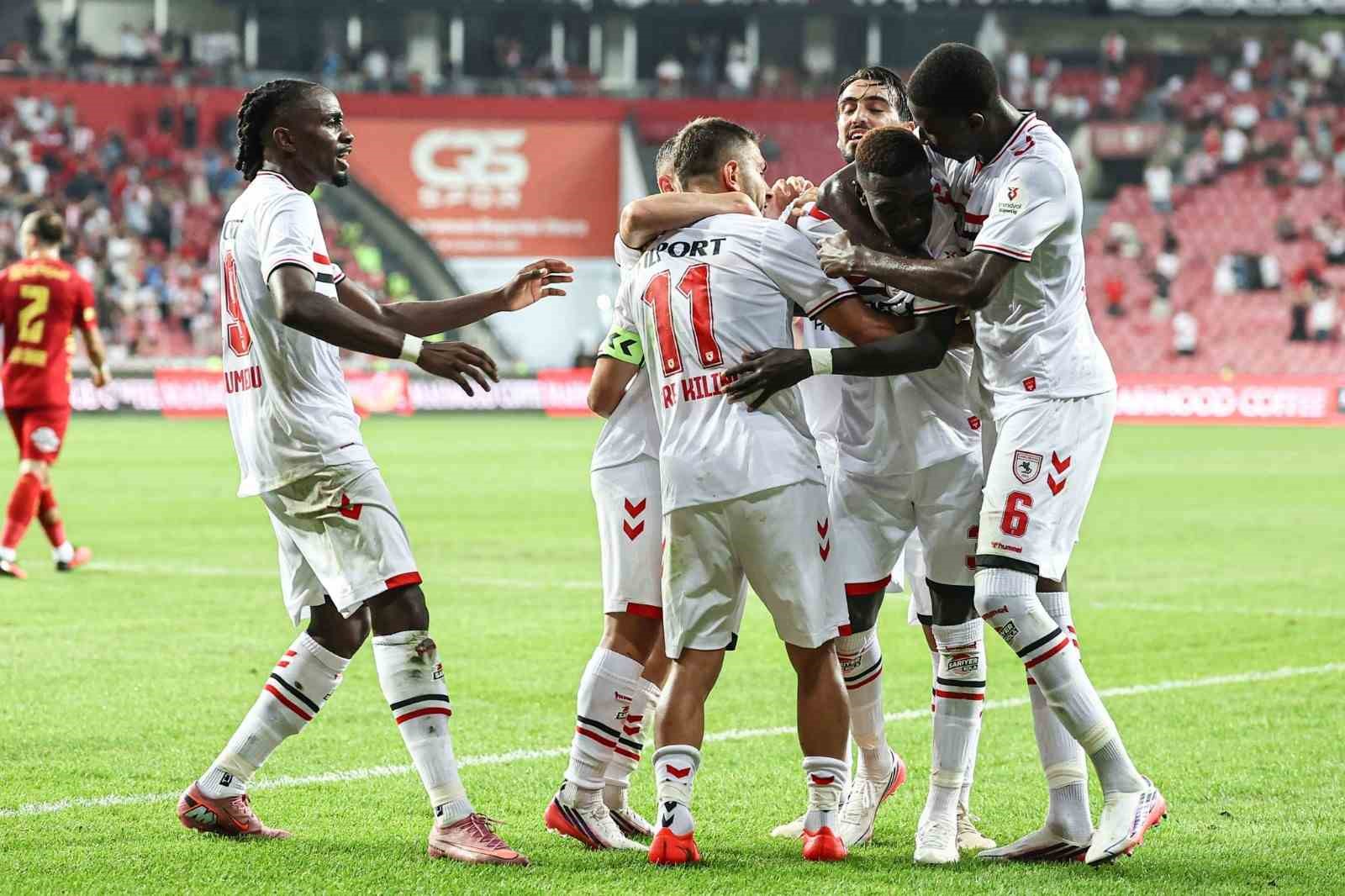Trendyol Süper Lig: Samsunspor: 3 - Göztepe: 3 (Maç sonucu)