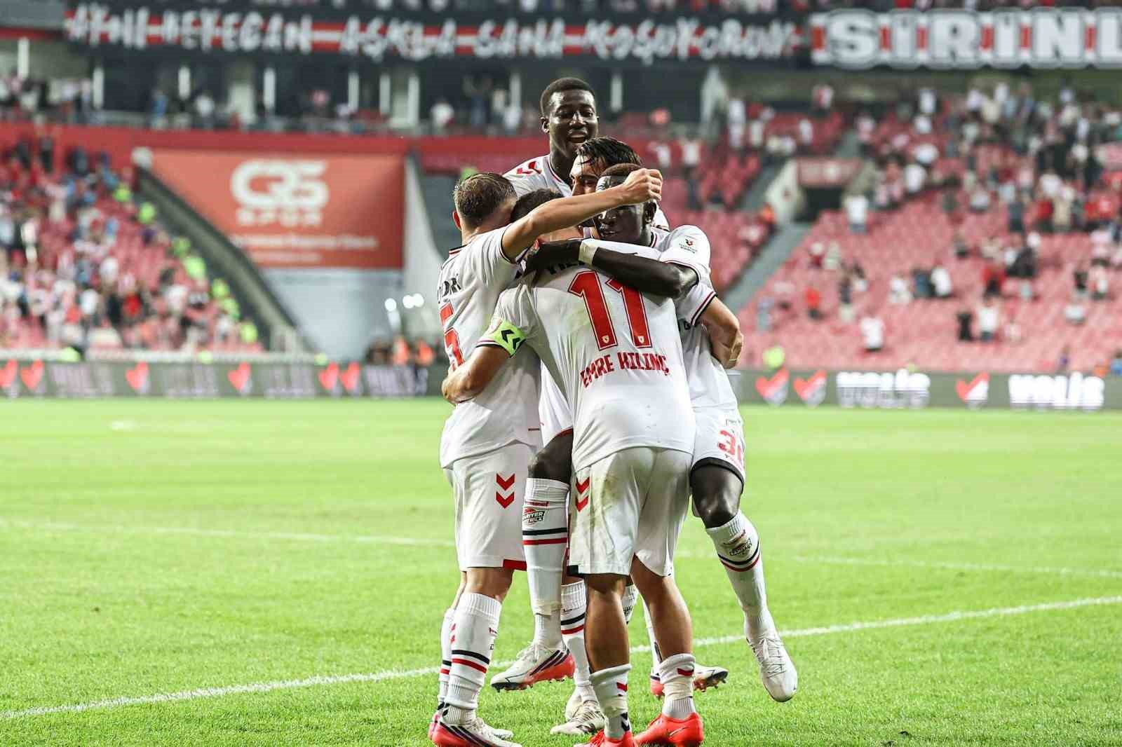 Trendyol Süper Lig: Samsunspor: 3 - Göztepe: 3 (Maç sonucu)