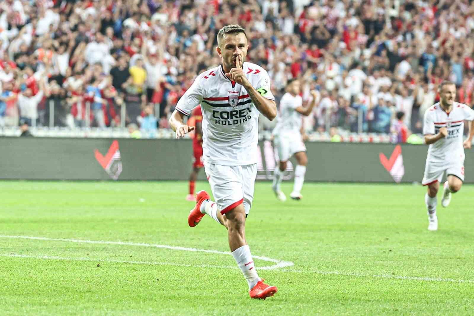 Trendyol Süper Lig: Samsunspor: 3 - Göztepe: 3 (Maç sonucu)
