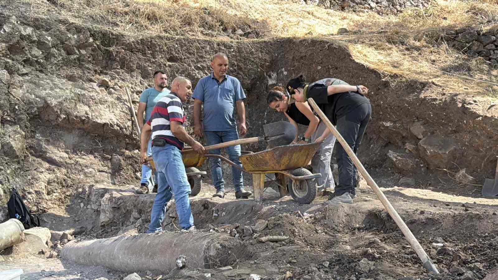 Antandros Antik Kenti’nde bin 600 yıllık kilise gün yüzüne çıkarılıyor