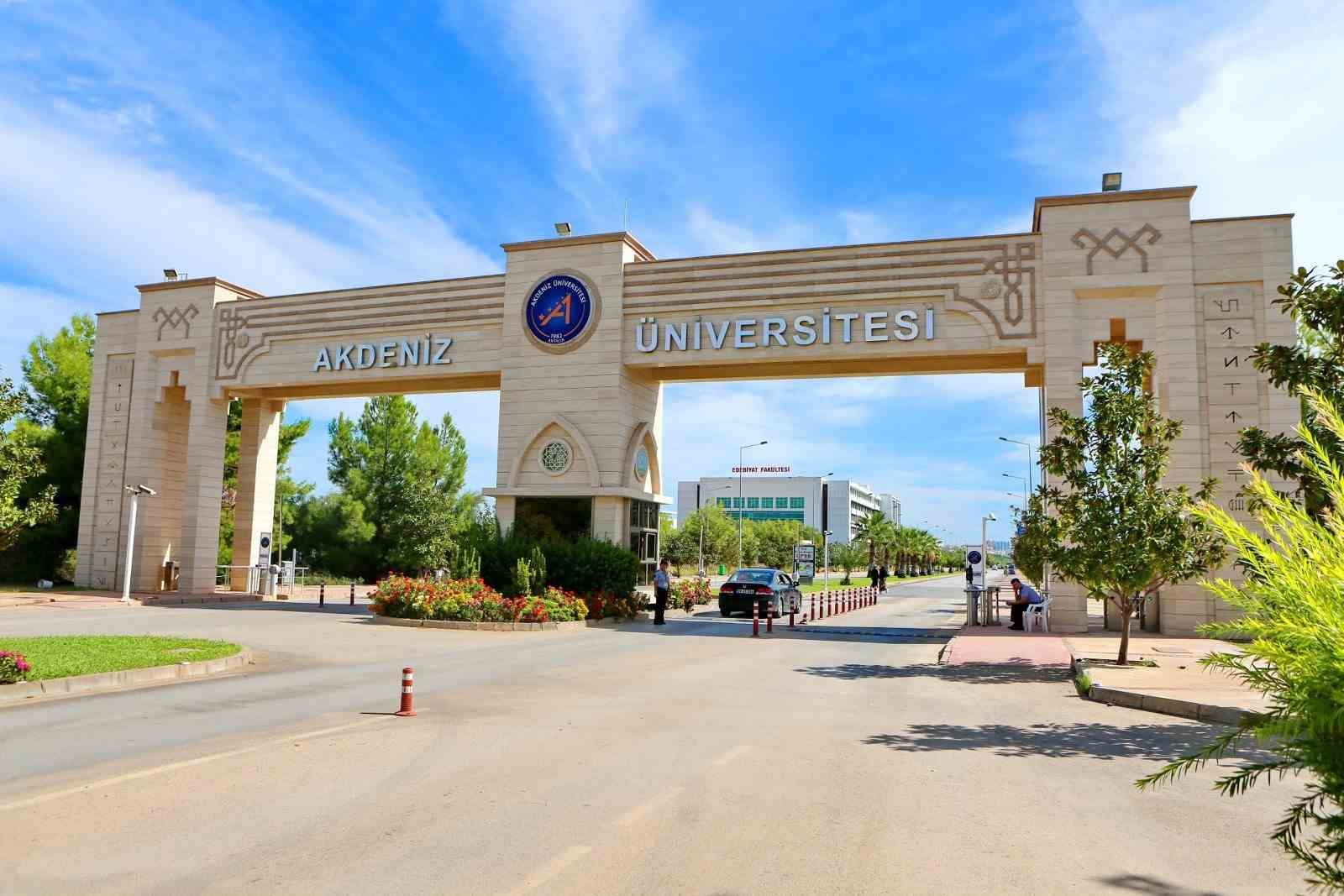 Akdeniz Üniversitesi Çevre Hizmet Ödülleri 28’inci kez sahiplerini buldu