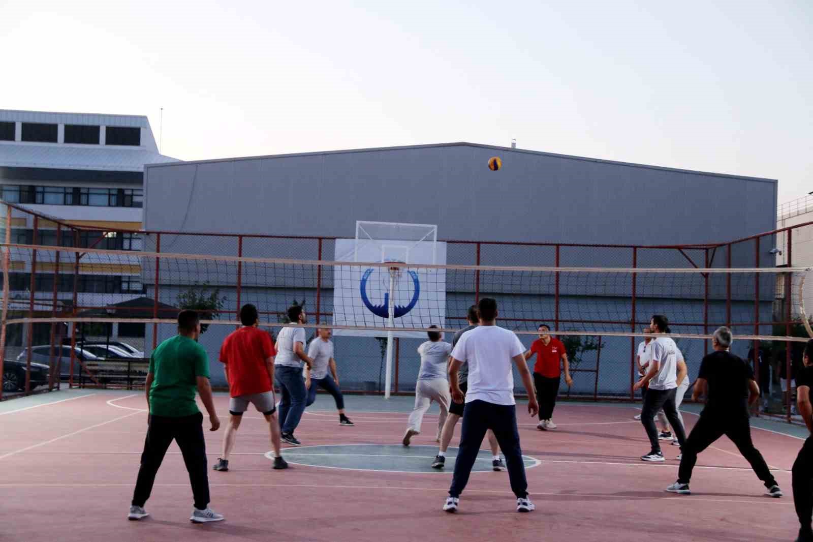 Kütahya’da Firmalar Arası Voleybol Turnuvası’nın şampiyonu belli oldu