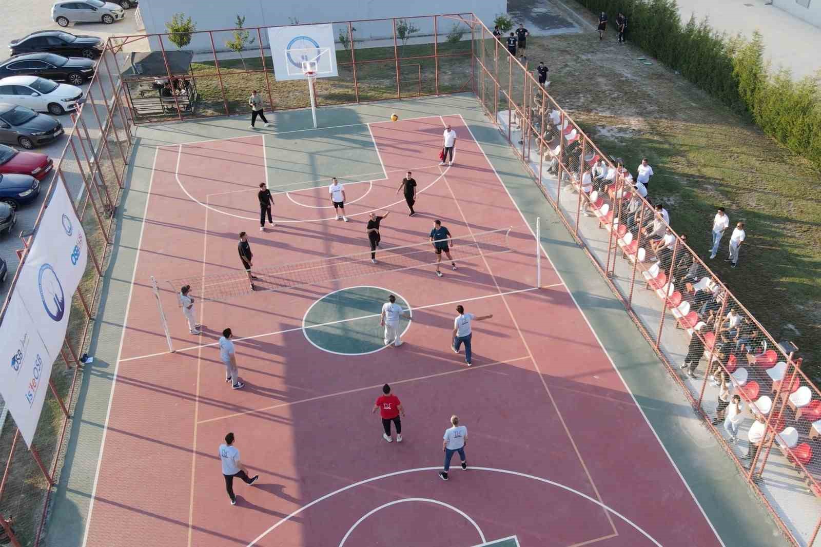 Kütahya’da Firmalar Arası Voleybol Turnuvası’nın şampiyonu belli oldu