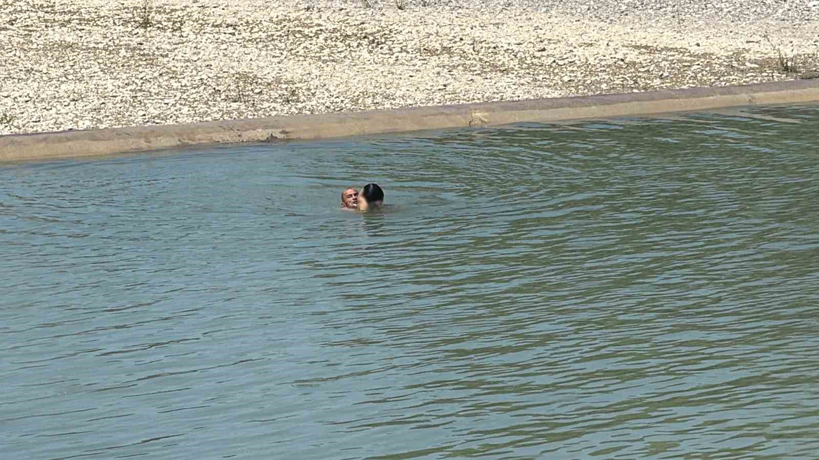 Serinlemek için suya giren çocuk, 20 dakikalık kalp masajıyla hayata döndü
