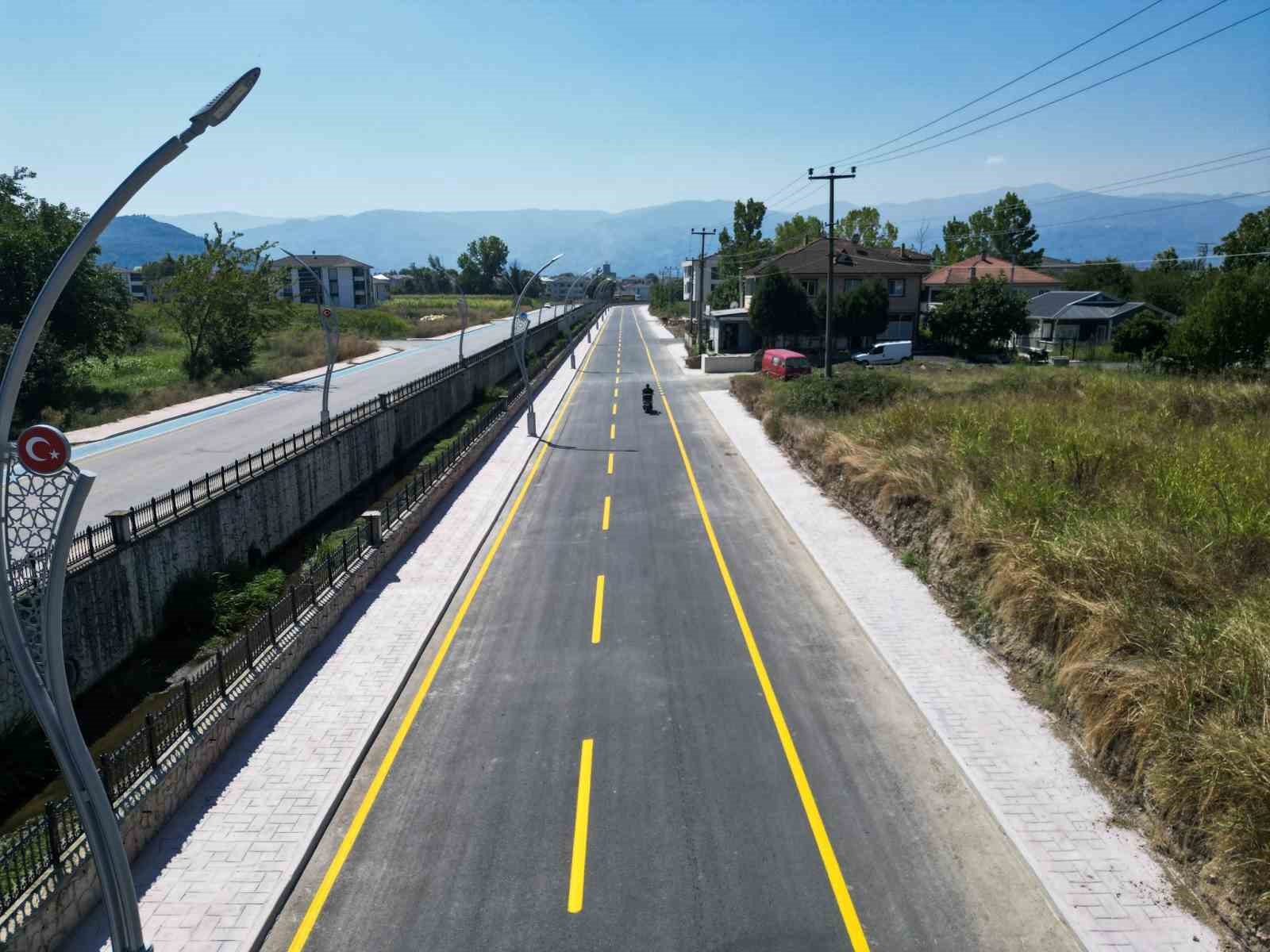 Akyazı trafiğini rahatlatacak projede ikinci etap bitti