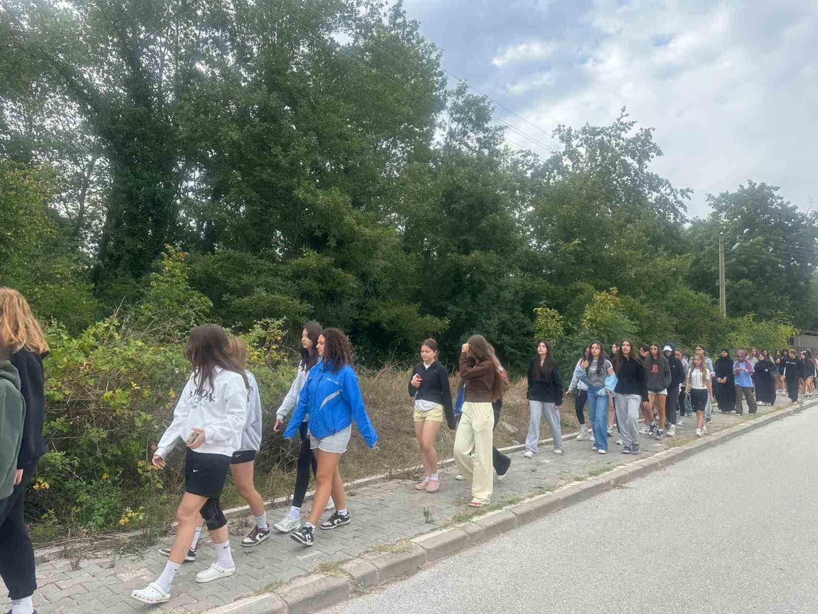 Gençler Macera Park’ta kamp ateşinde buluştu