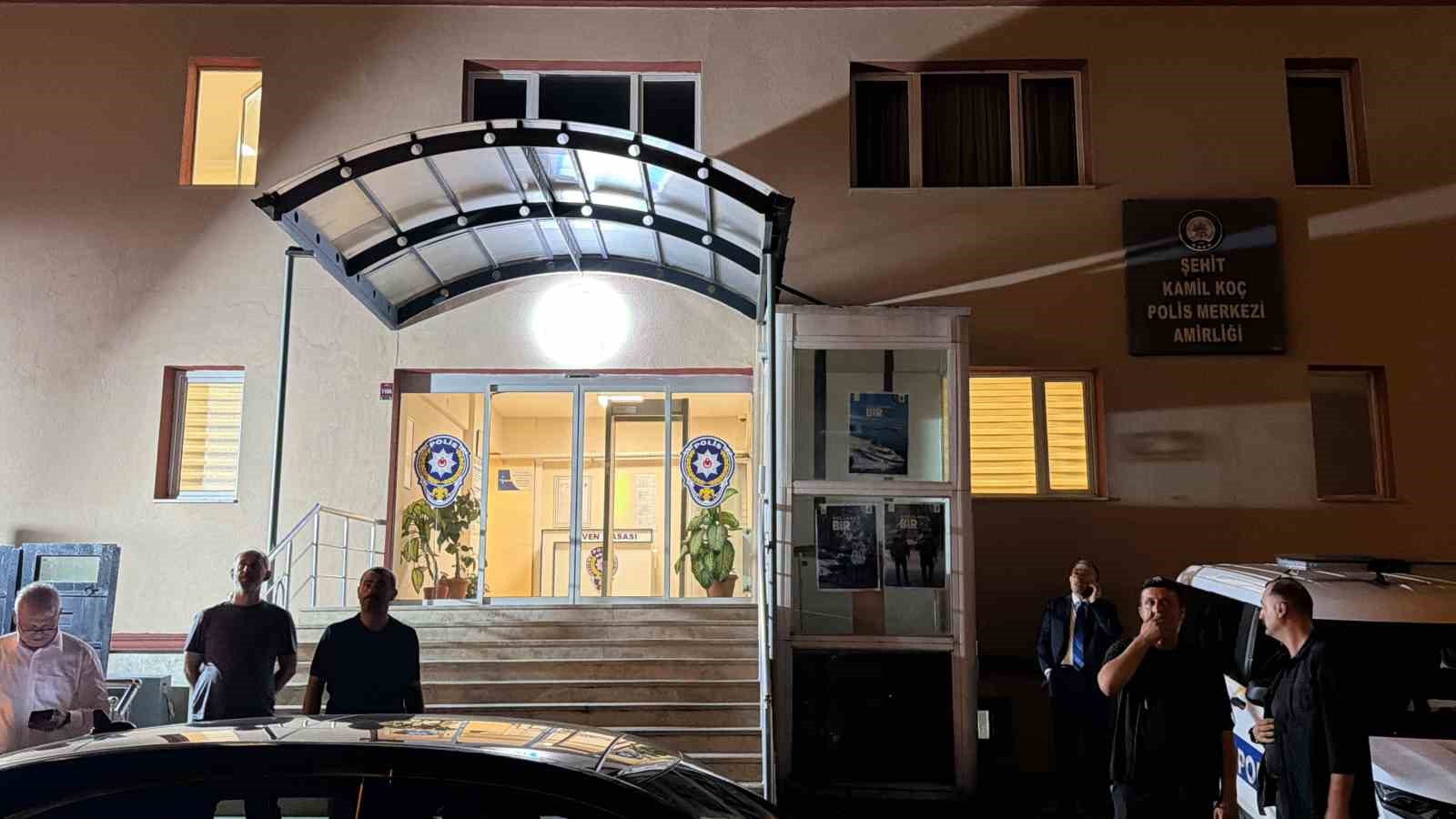 Arsin’de otoparktaki araçların üzerine insansız hava aracı düştü
