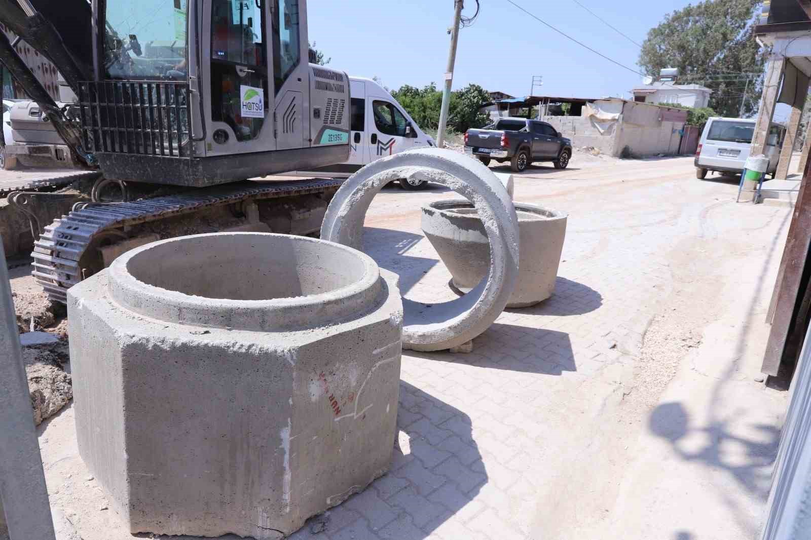 Tayfur Sökmen Mahallesi’nde kanalizasyon çalışmaları hız kazandı